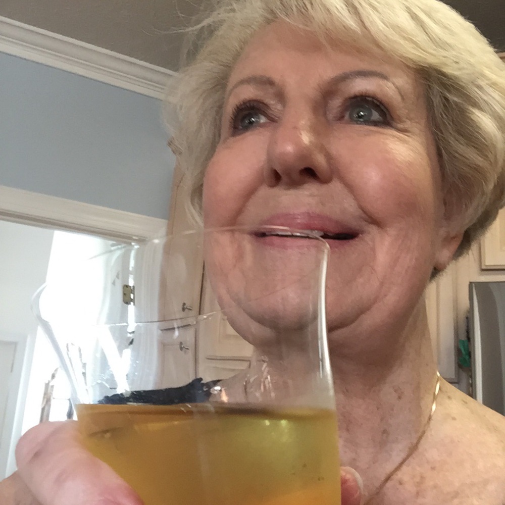 Meet your Posher, Sandra